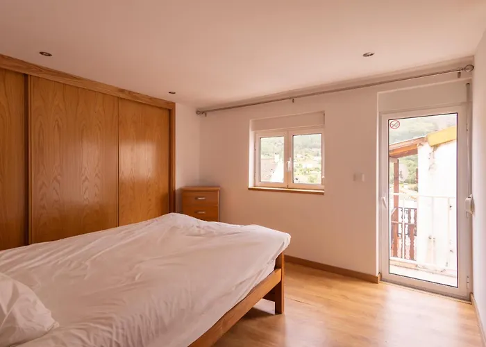 Casa Amarela - Serra Da Estrela Portugal Дом отдыха Verdelhos